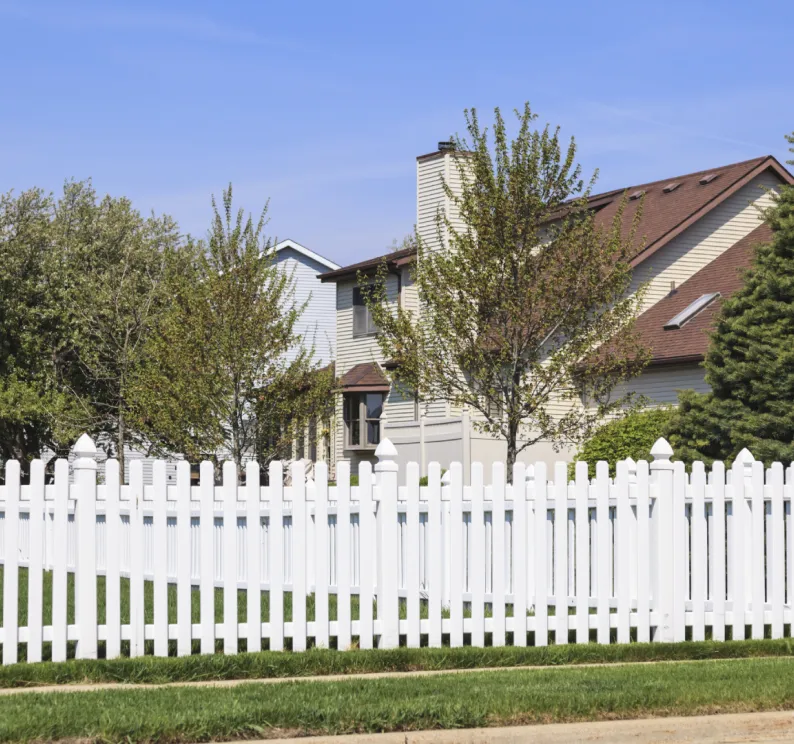 Vinyl Picket Fences
