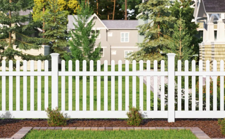 Dog-Ear Picket Vinyl Fencing